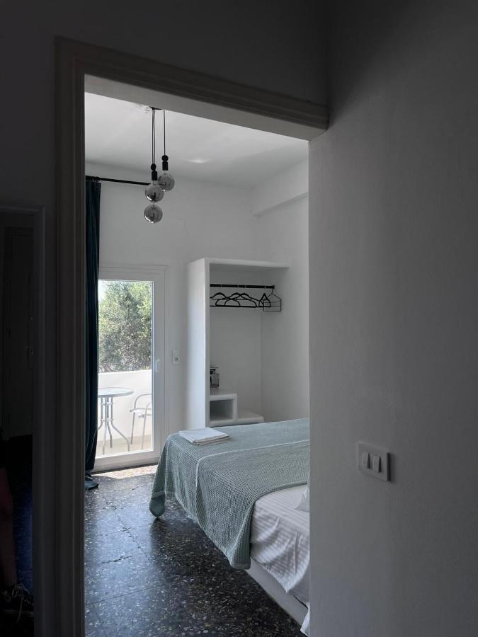 Suite Diminutif L Adamantas  ภายนอก รูปภาพ